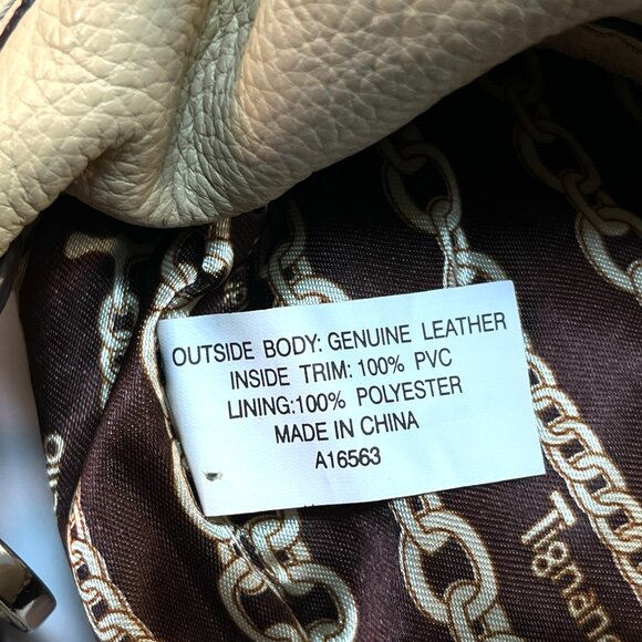Tignanello Camel Color Leather Purse Crossbody Zipper Closure11 Pockets 3 Inside - Picture 9 of 15